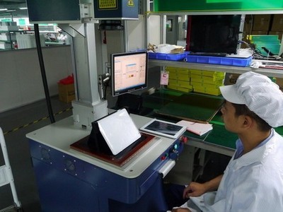 ifive X的背后:独特的纯白机身如何打造数码资讯